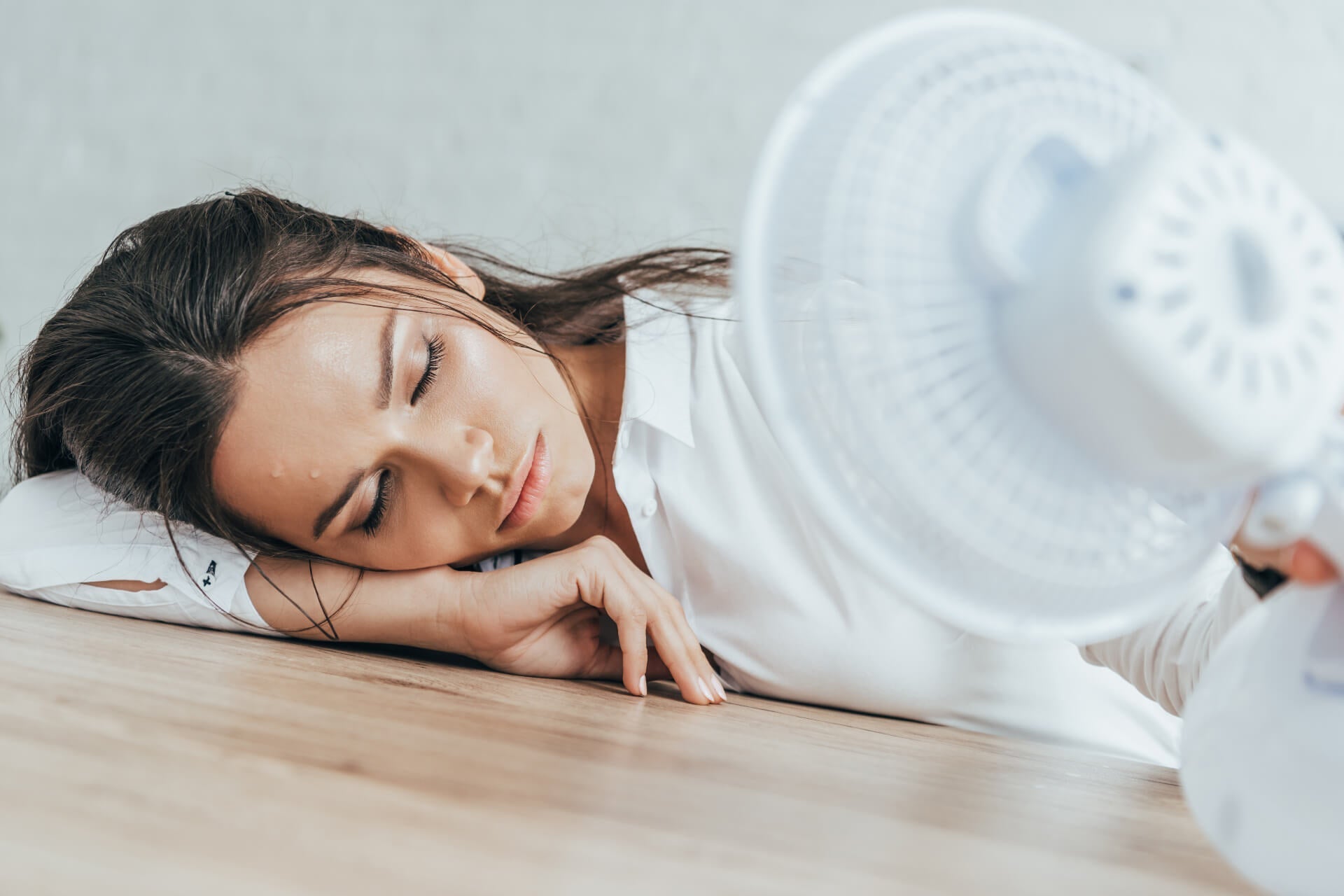 Raum kühlen ohne Klimaanlage