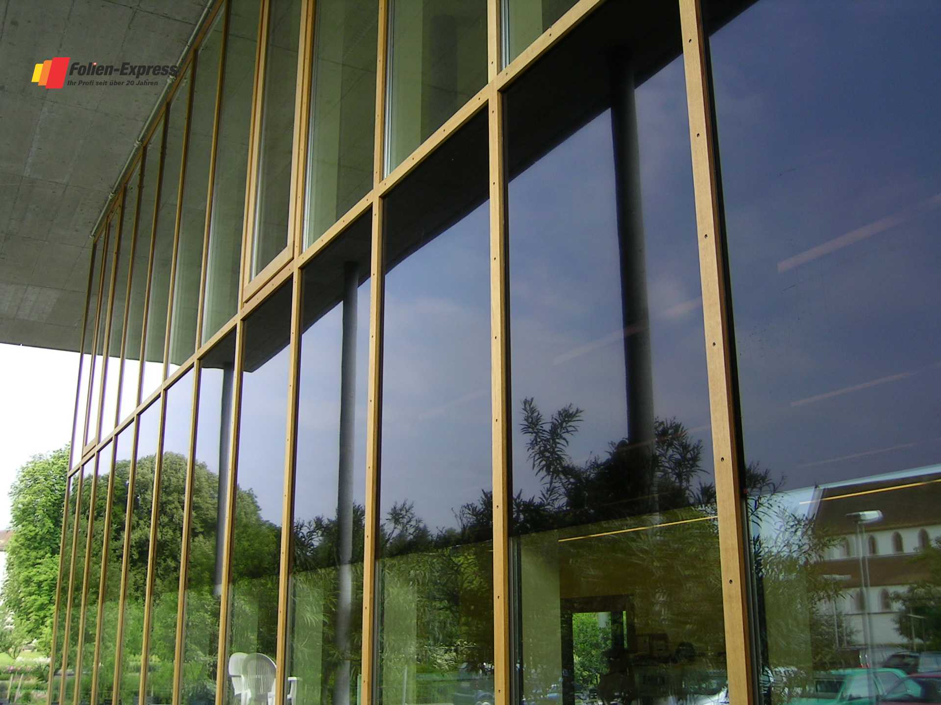 Blendschutzfolie E05