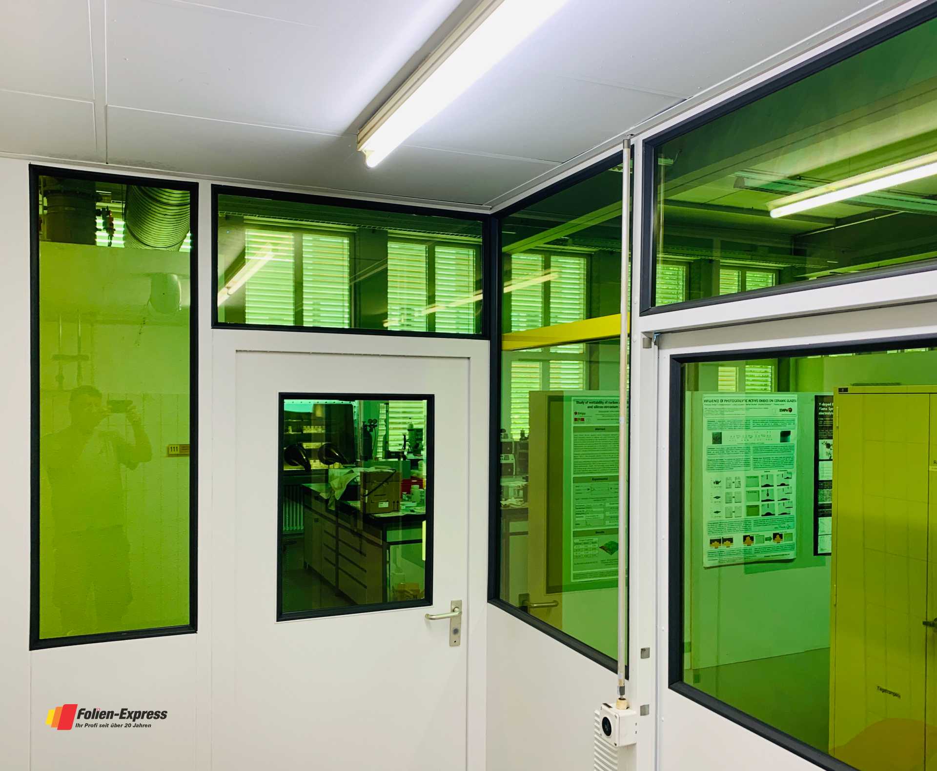 Transparente Farbfolie Grün B45M8