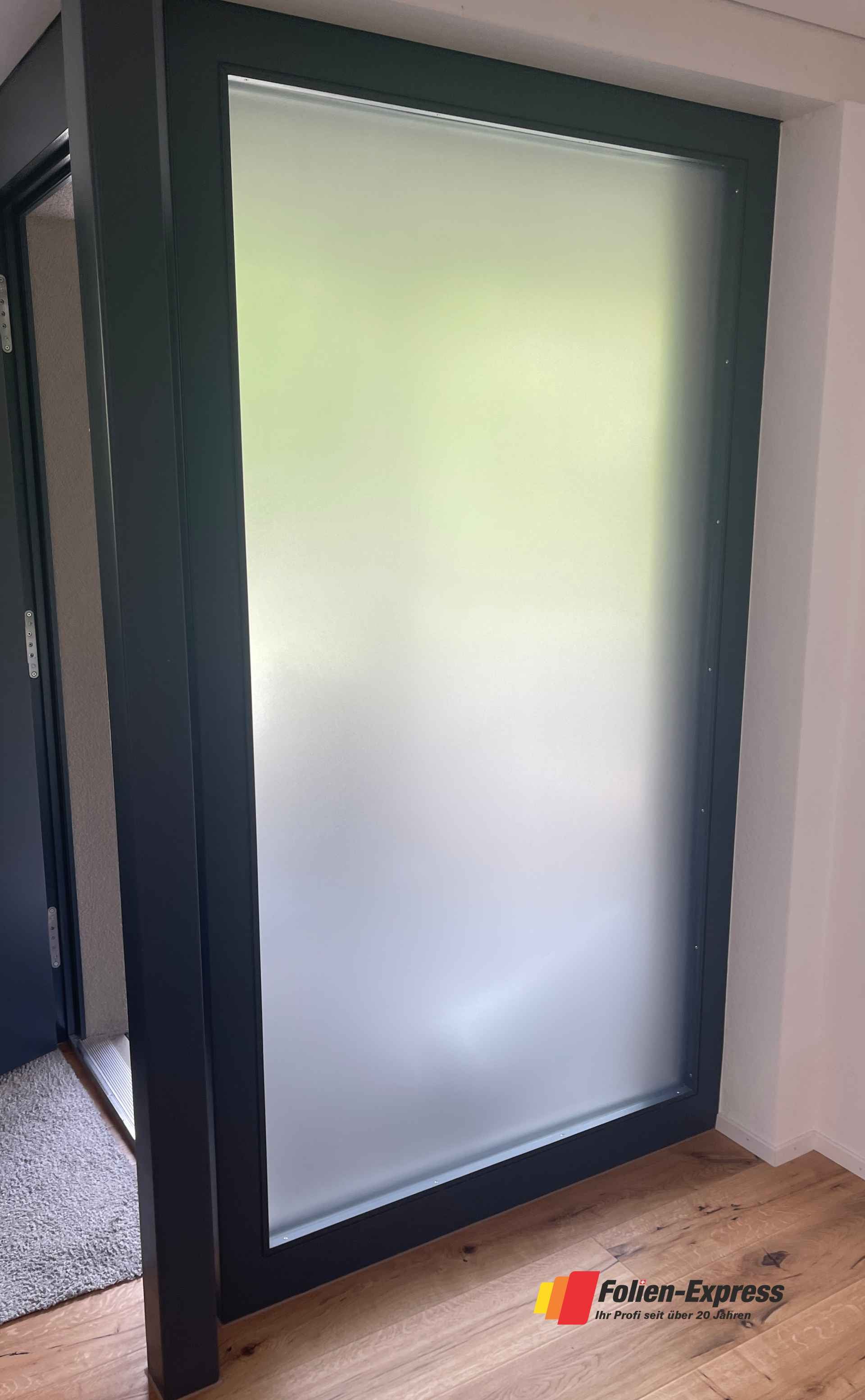 Sichtschutzfolie B37 Aussenverlegung