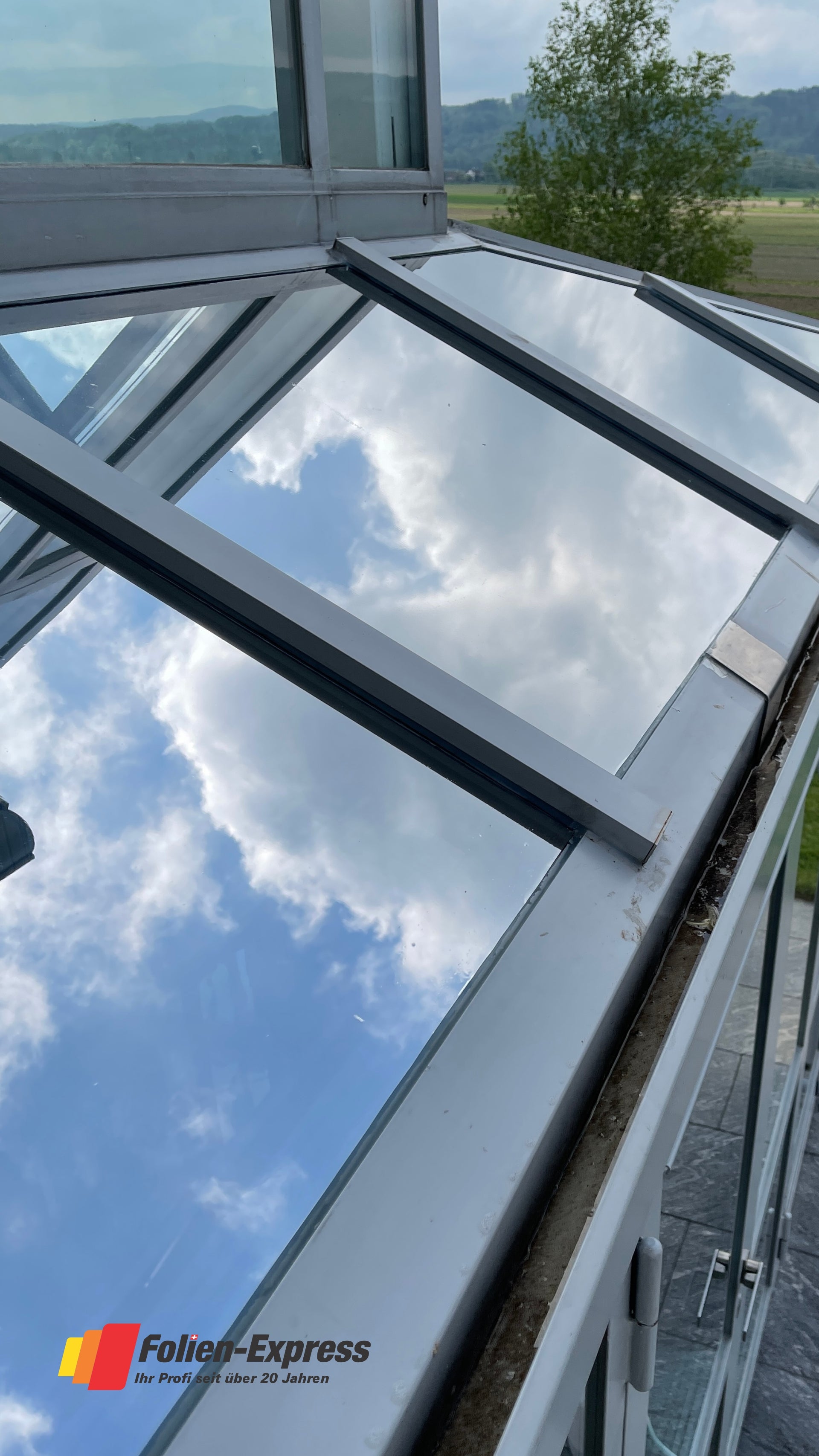 Sonnenschutzfolie-Dachfenster-D18
