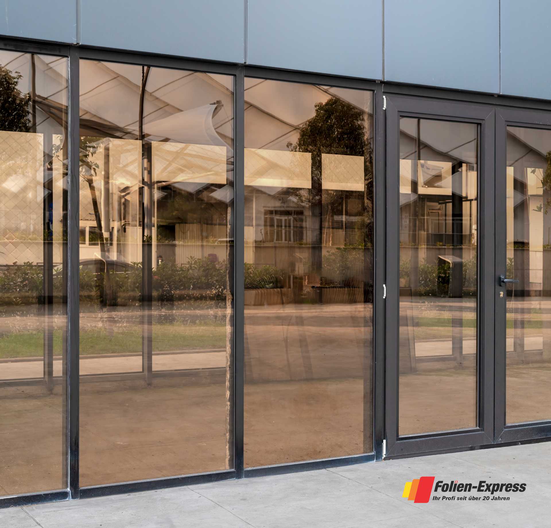 Sonnenschutzfolie D07