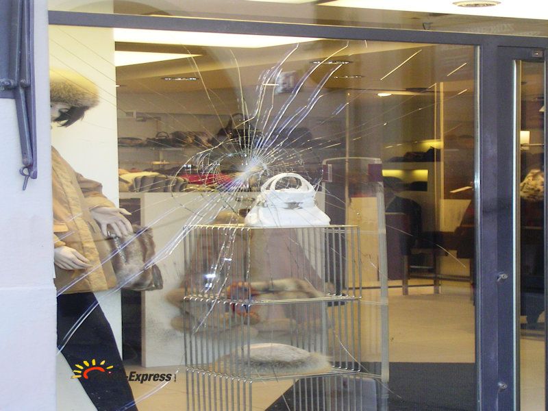 Splitterschutzfolie B50