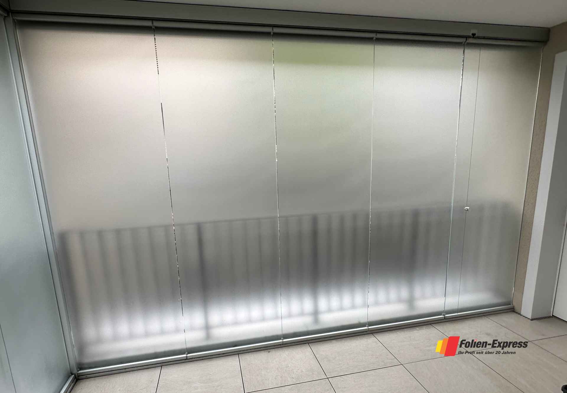 Sichtschutzfolie B35 Aussenverlegung