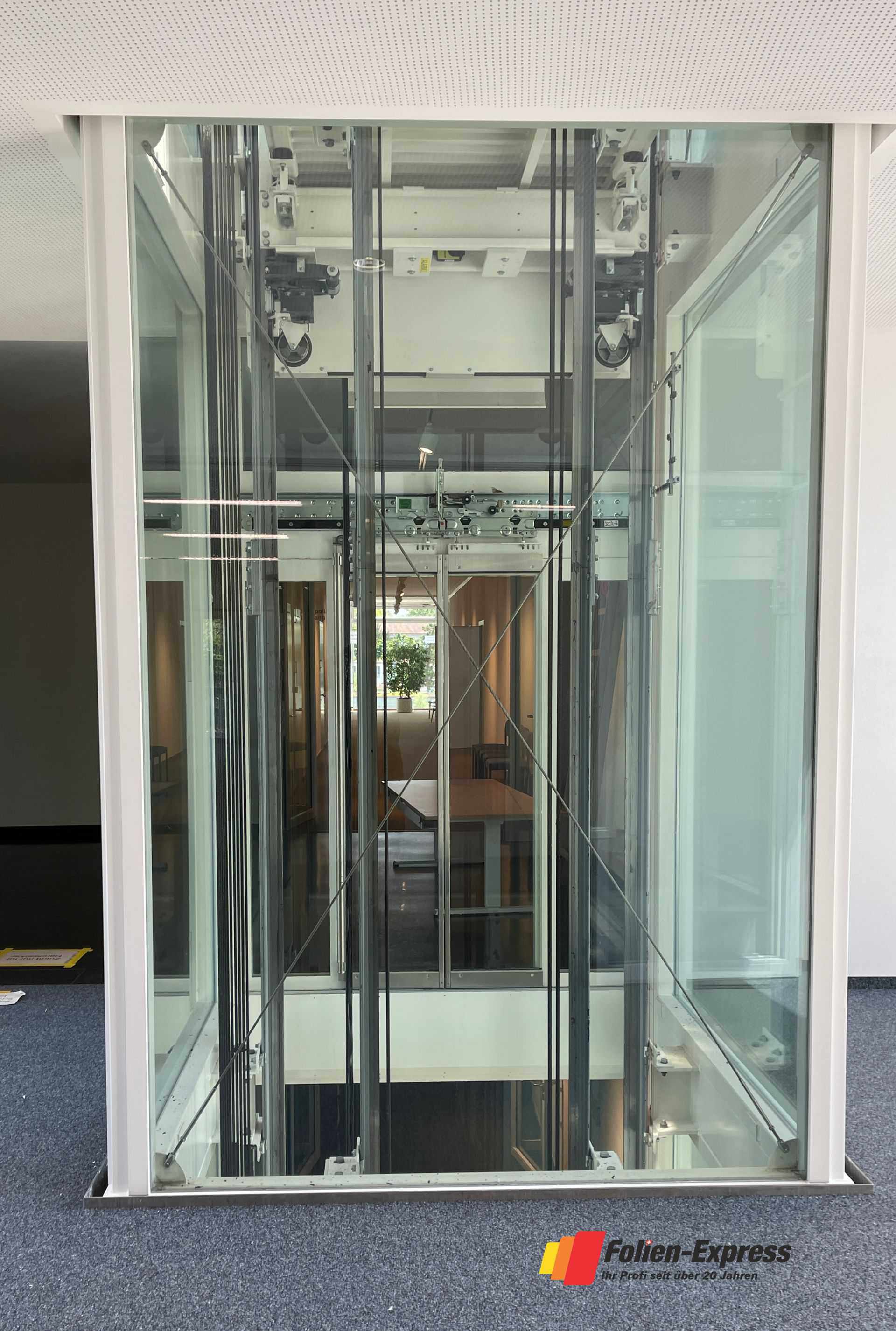 Splitterschutzfolie B50